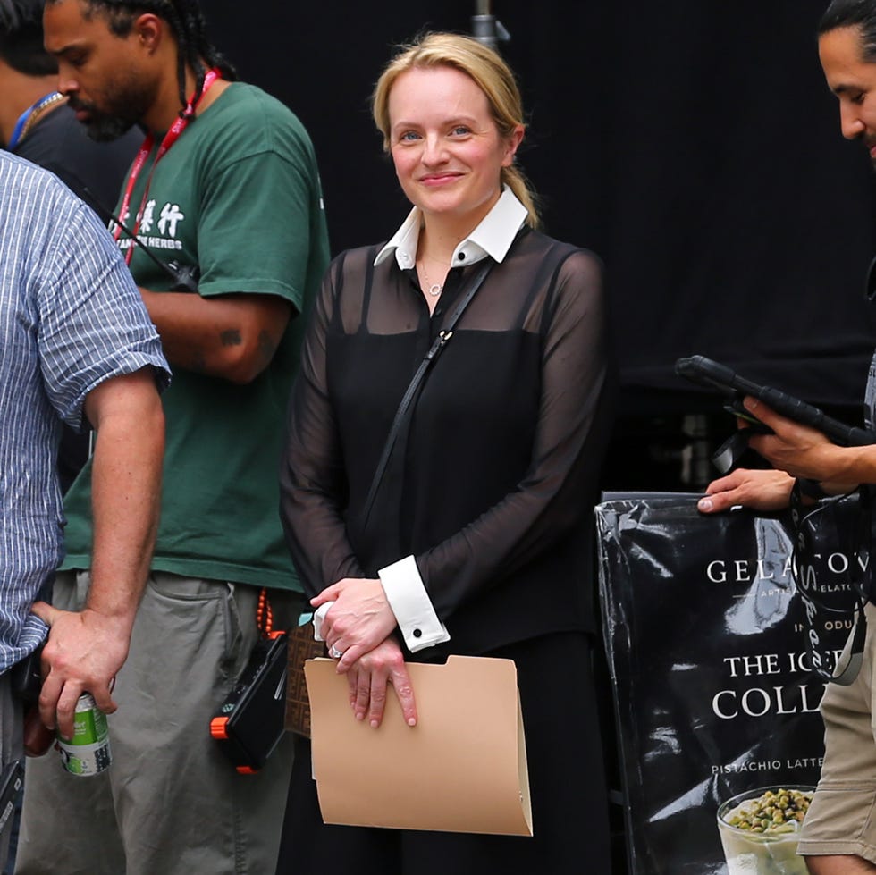 Elisabeth Moss filming new Hulu show Conviction elisabeth moss filming new hulu show conviction