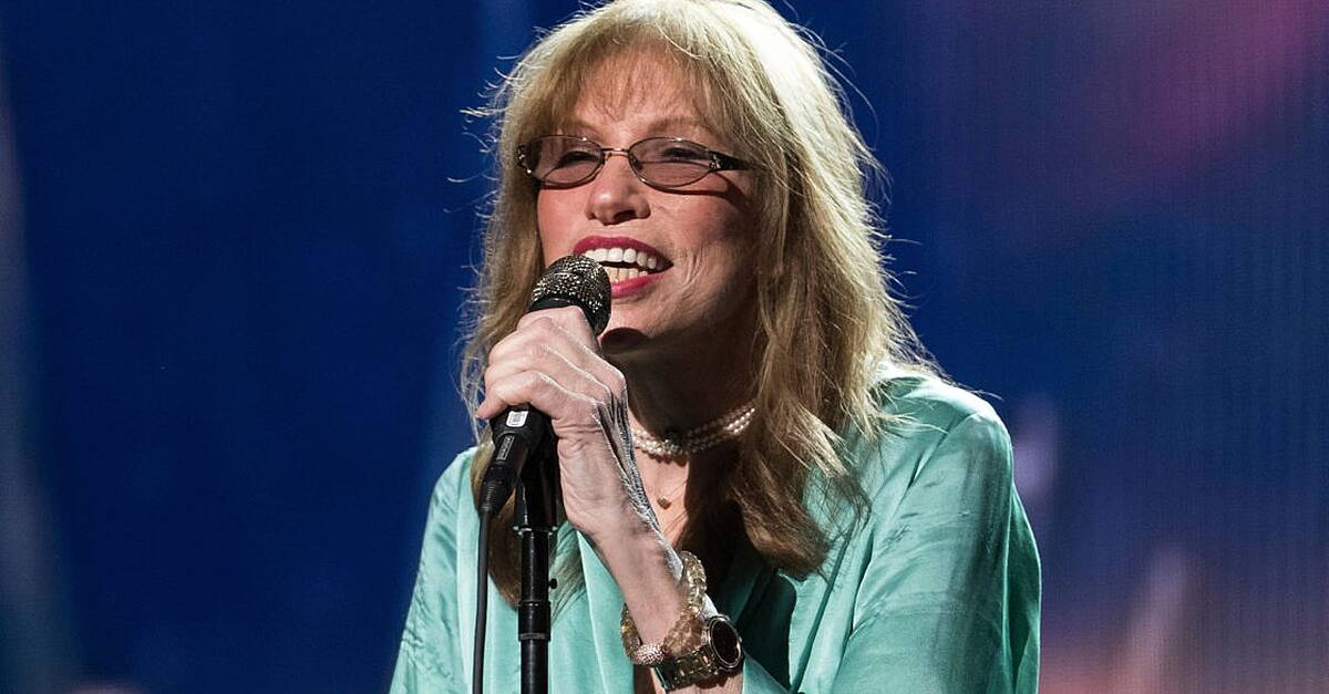 Carly Simon reveals she has been diagnosed with Parkinson’s disease