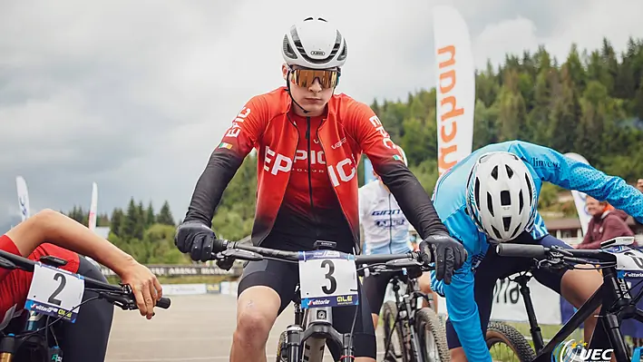 Dubliner Moran (15) announces himself with two medals at Europeans