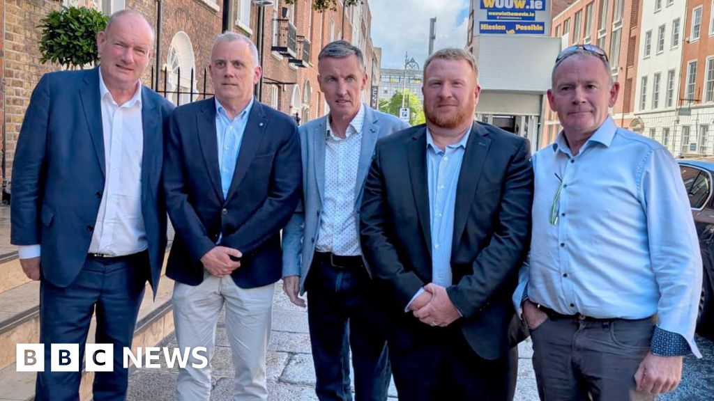 Irish government apologises in parliament to victims of paedophile - BBC