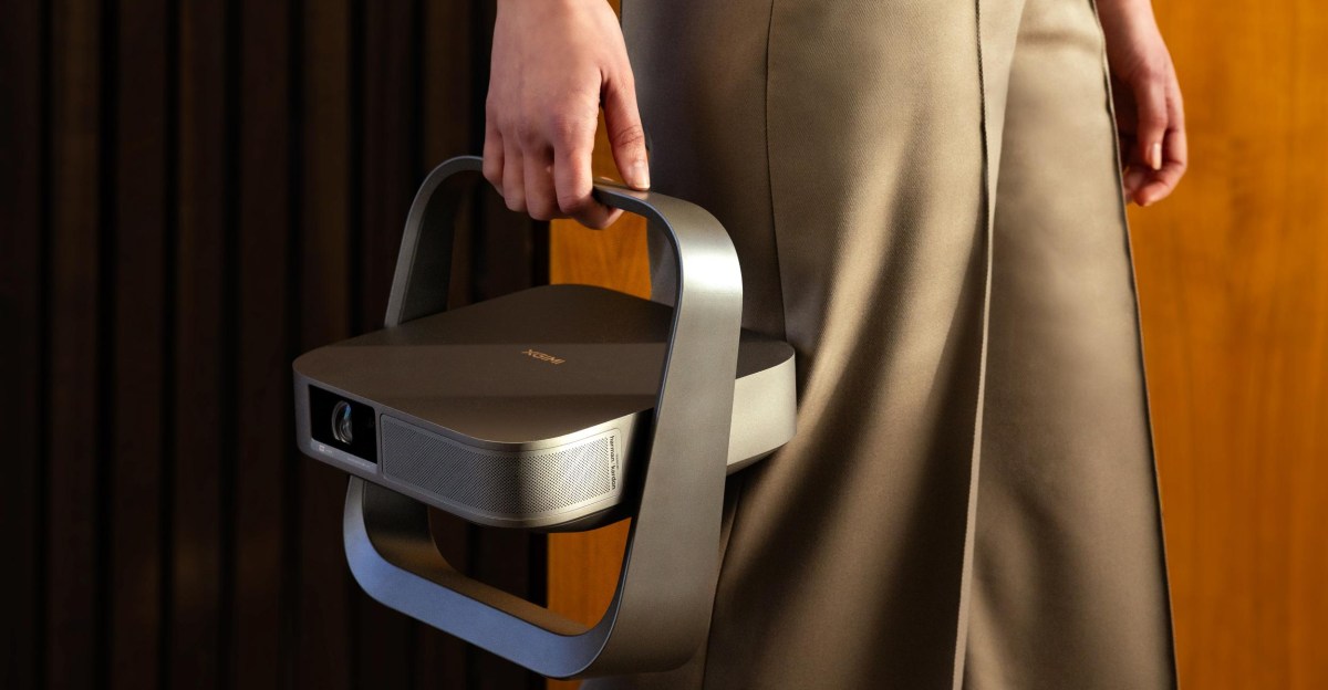 Xgimi’s expanding its Elfin portable projector line with two brighter laser models.