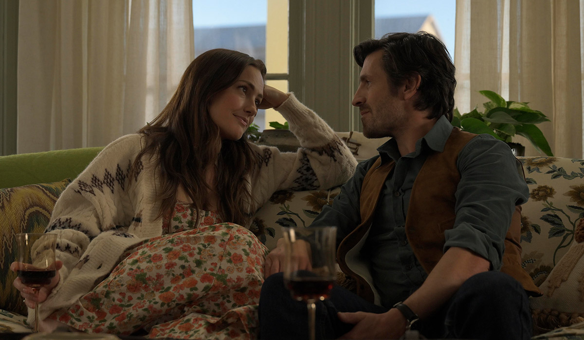 Minka Kelly as Quinn and Eoin Macken as Davis in Ransom Canyon. Pic: Netflix