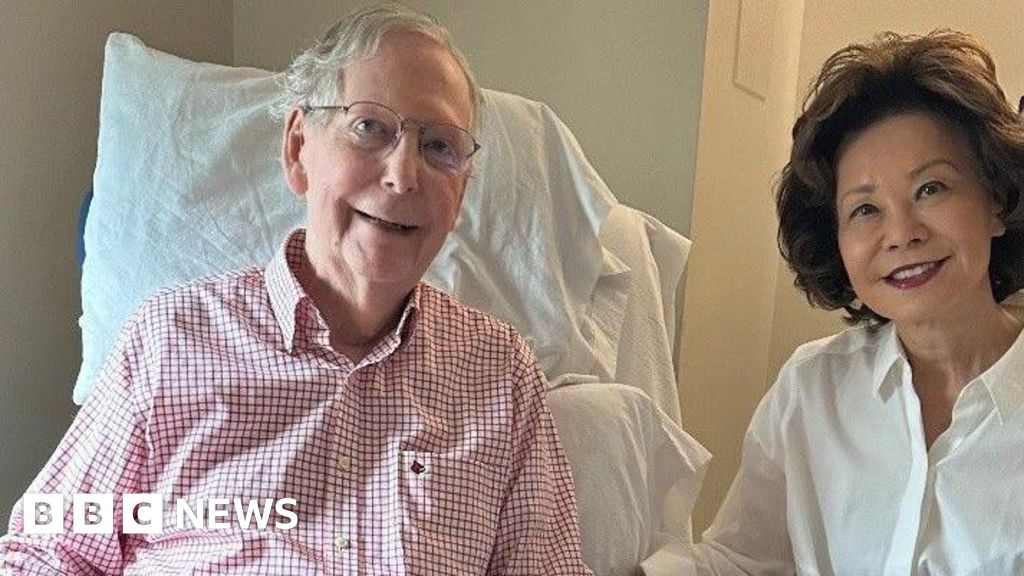 US Senator Mitch McConnell says absence due to fall and pneumonia - BBC
