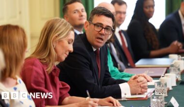 Burnham tells cabinet to tackle living costs at first meeting - BBC
