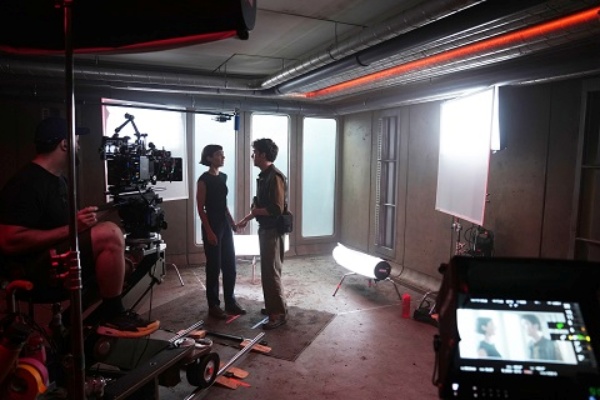 Alien: Earth TV Show on FX and Hulu: canceled or renewed?