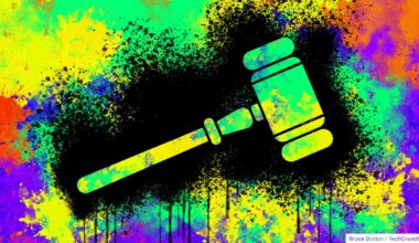 Concept illustration depicting messy litigation; gavel