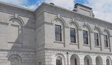 Healthcare worker (50s) put number in teen girl's phone after alleged sexual assault, jury told