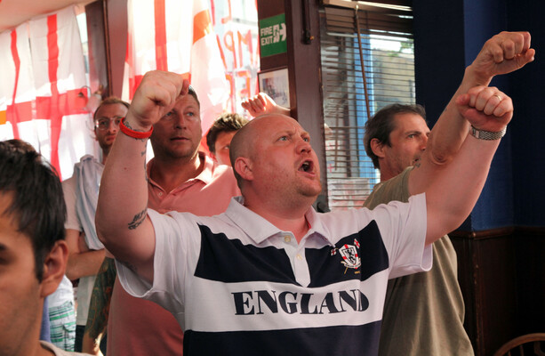 Starmer says pubs to stay open till early hours for England's game against Mexico