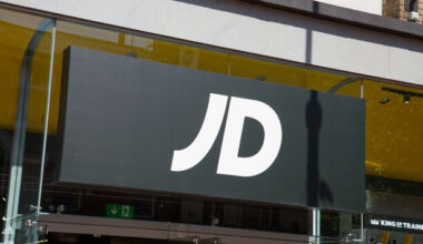 Consumer watchdog says JD Sports must honour €250k worth of unused gift cards - The Journal