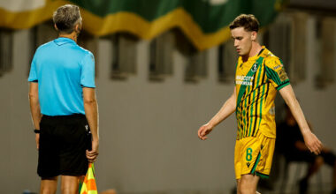 10-man Shamrock Rovers self-destruct in Champions League qualifier