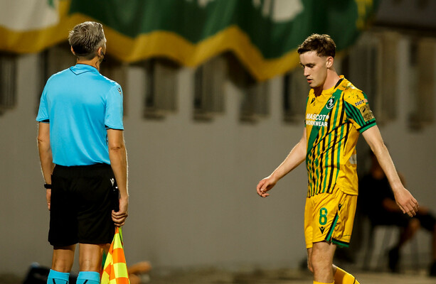 10-man Shamrock Rovers self-destruct in Champions League qualifier