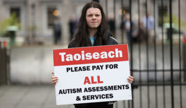 Teenage activist Cara Darmody begins third protest outside Dáil over special needs assessments
