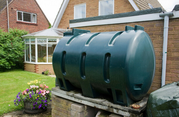 The cost of filling your home-heating oil tank has jumped by €200 in one week