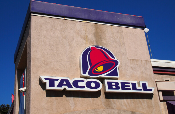 Taco Bell removes lettuce from some US stores after it is linked to explosive diarrhoea outbreak