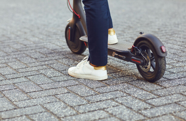Amazon pulls sale of e-scooter as retailers urged to remove those non-compliant with Irish law - The Journal