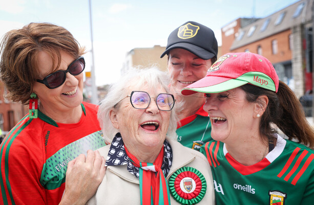 In pics: Kerry and Mayo fans head to Croke Park ahead of All-Ireland Final