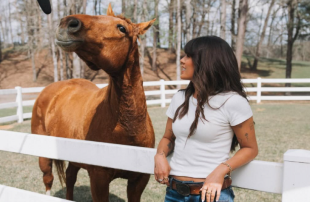 Saddle up! Choosin' Texas is the instant country classic that's breaking chart records in the US