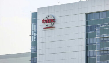 Taiwan chipmaker TSMC reports record quarterly profit