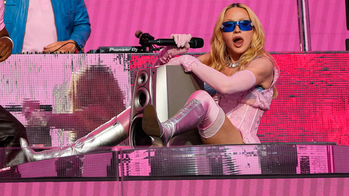 Madonna's 'CONFESSIONS II' Is Her 10th No. 1 Album on Billboard 200