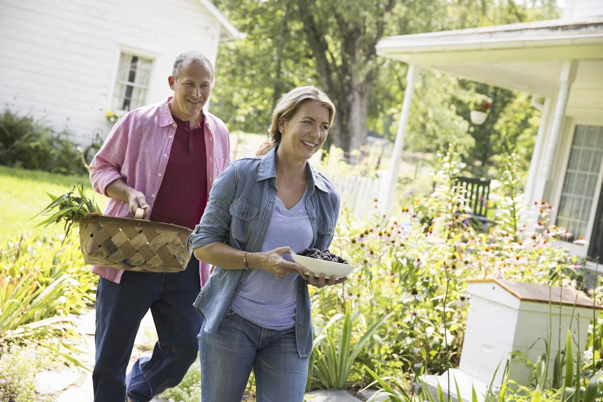 How Your Household Income at Ages 45 to 54 Measures Up to Others—And What It Shows About Financial Health