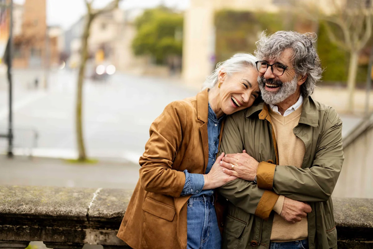 How Many Americans Wait for Full Retirement Age to Claim Social Security and the Impact on Income