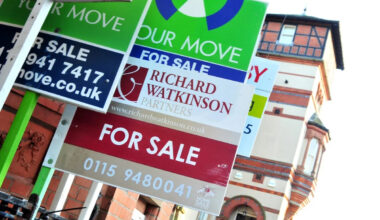 Mortgage rates fall at fastest pace in almost two years – but experts have one warning