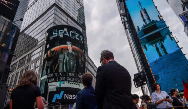 Google Ventures makes surprise $30 million SpaceX-era bet