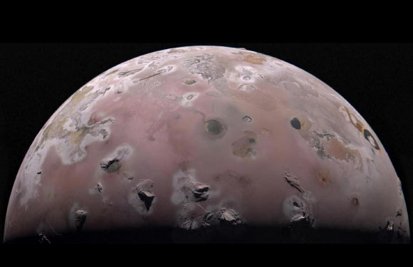 The north polar region of Io was captured by NASA’s Juno spacecraft on December 30, 2023. Image credit: NASA / JPL-Caltech / SwRI / MSSS / Gerald Eichstädt.
