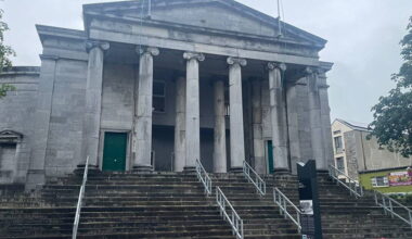 Kerry man had "go-bag" with knife and balaclavas when gardaí arrested him for threatening and harassing ex-partner