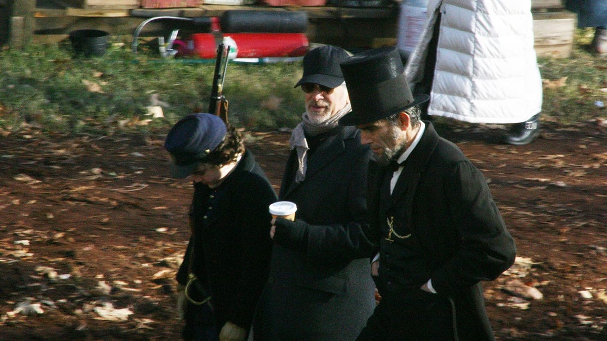 lincoln 2012 photo