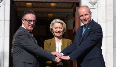 Micheál Martin welcomes European Commission President to his home city