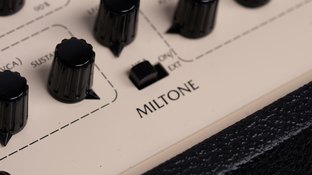 New firm Miltone offers part-for-part recreation of the Oberheim Four Voice System · News ⟋ RA