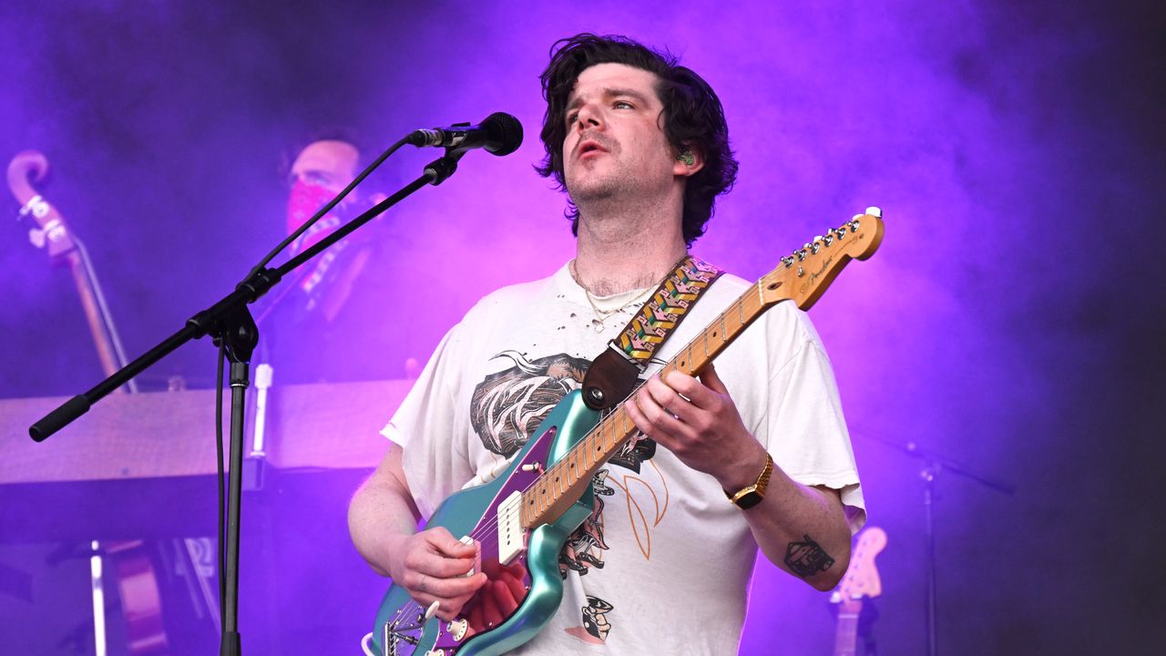 Modest Mouse Guitarist Simon O’Connor Apologizes for Inappropriate Messages to Minor