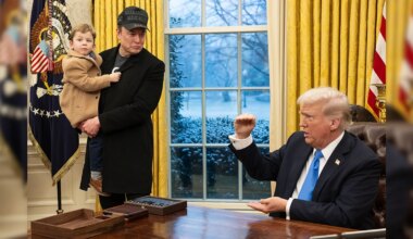 Burying The Hatchet? Trump Hopeful Of Musk Donating SpaceX Stock To Flagship Savings Initiative
