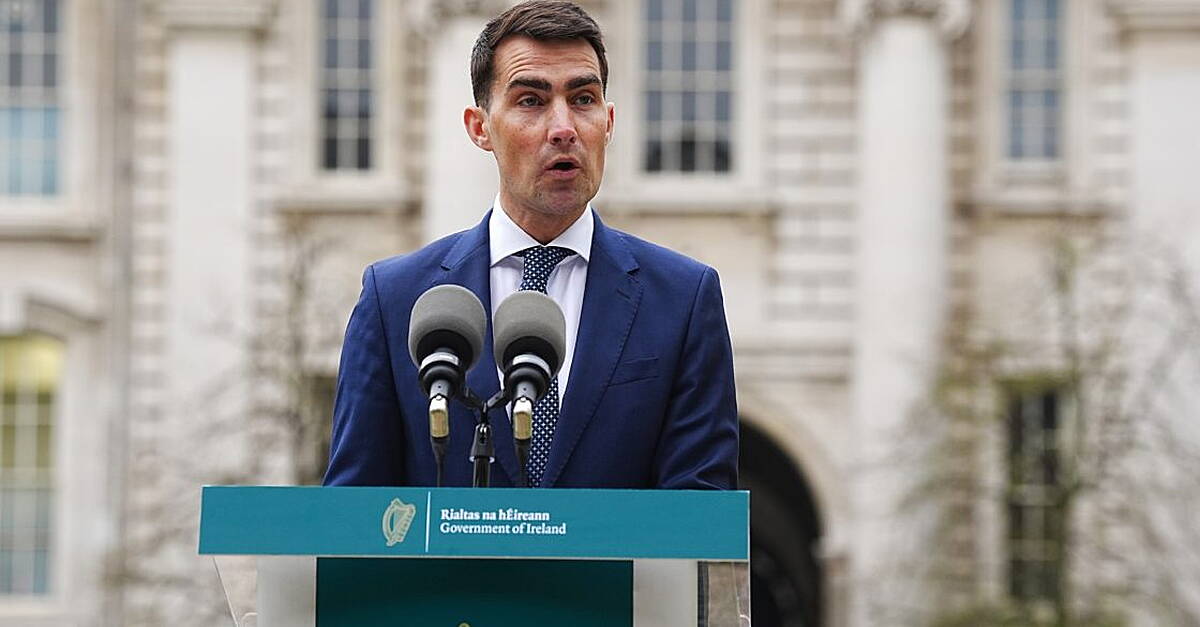 Recruitment needed in frontline healthcare staff not management, says Minister