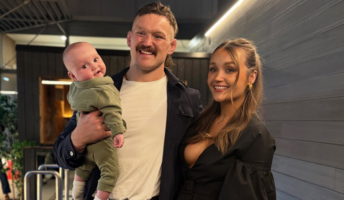 Andrew Porter with his wife Elaine and their son. Pic: Instagram
