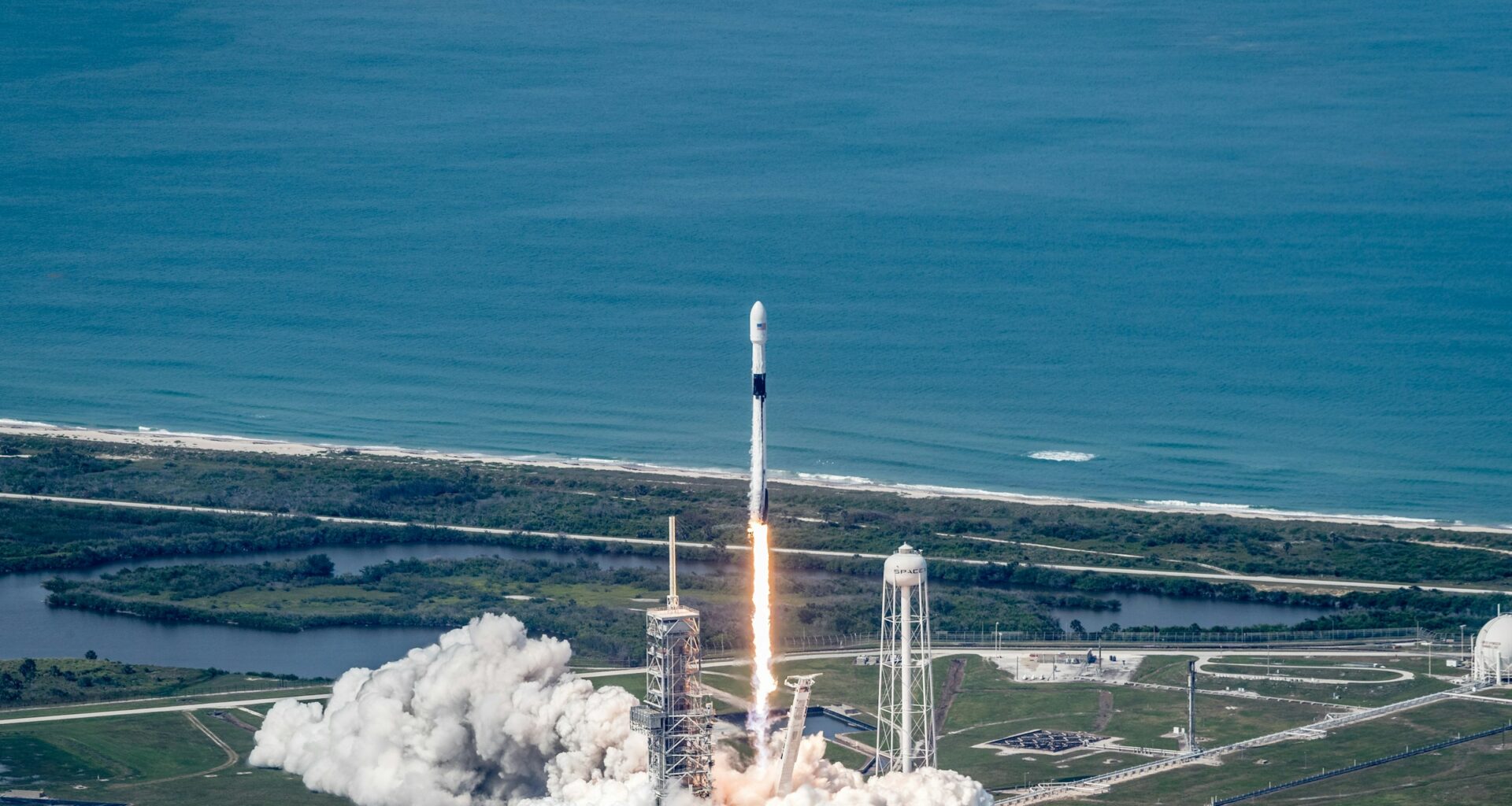 Ракета SpaceX Falcon 9 здійснила 600-й успішний політ