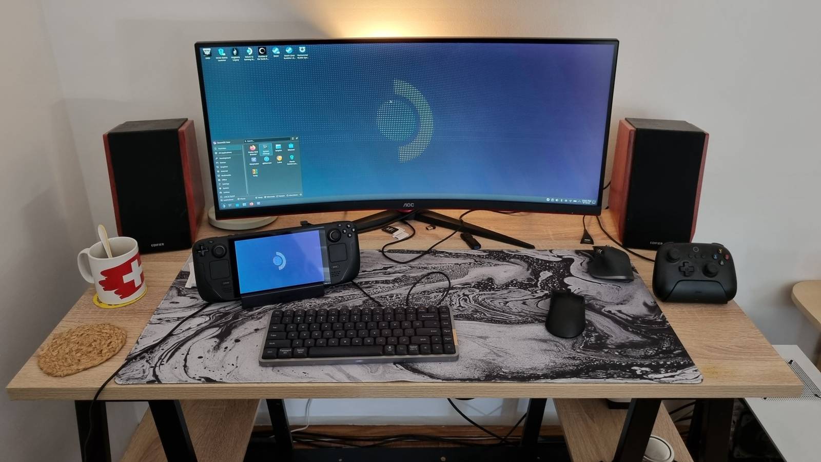 5 non-FOSS apps I refuse to give up on Linux