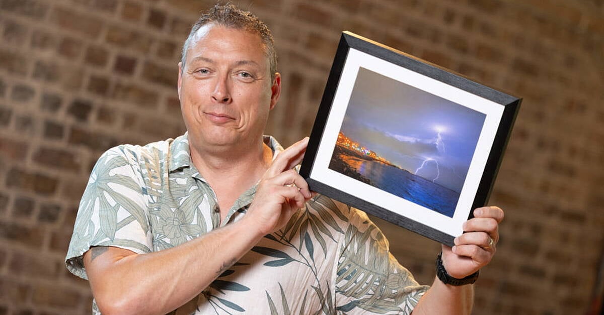 Striking Salthill snap wins top national award