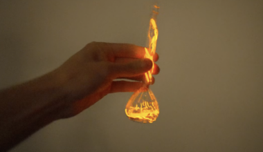 Watch a Mad Scientist YouTuber Make Lightning in a Bottle From Mercury and Neon