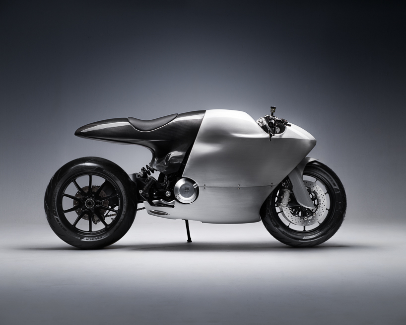 bandit9 combines hand-brushed aluminum and carbon fiber in ducati 821 motorcycle - 2