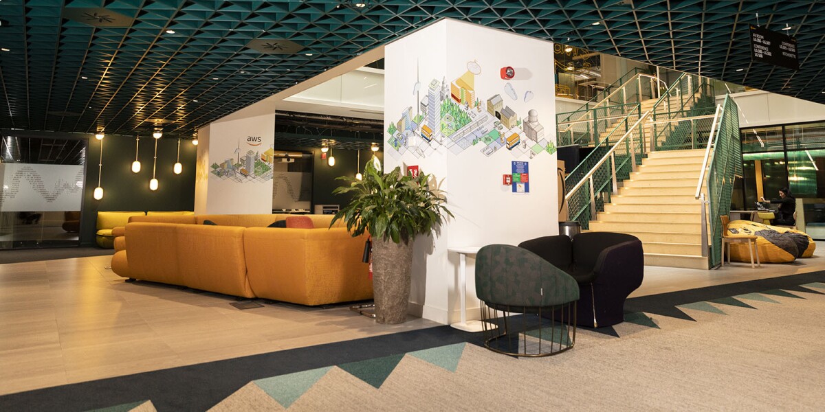 Amazon's €25 Billion commitment to Ireland: Creating jobs, driving growth, and building infrastructure