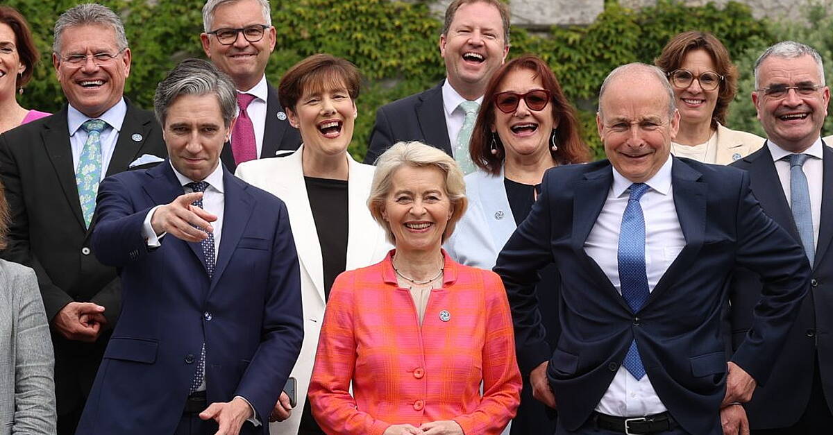 Ursula von der Leyen and EU commissioners meet Irish ministers in Cork