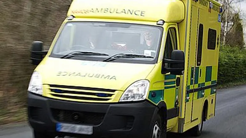 Woman critical and five others injured in south Donegal collision