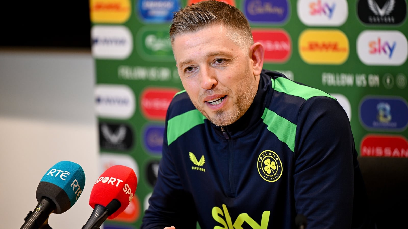 Cronin leaves role as Republic of Ireland assistant coach