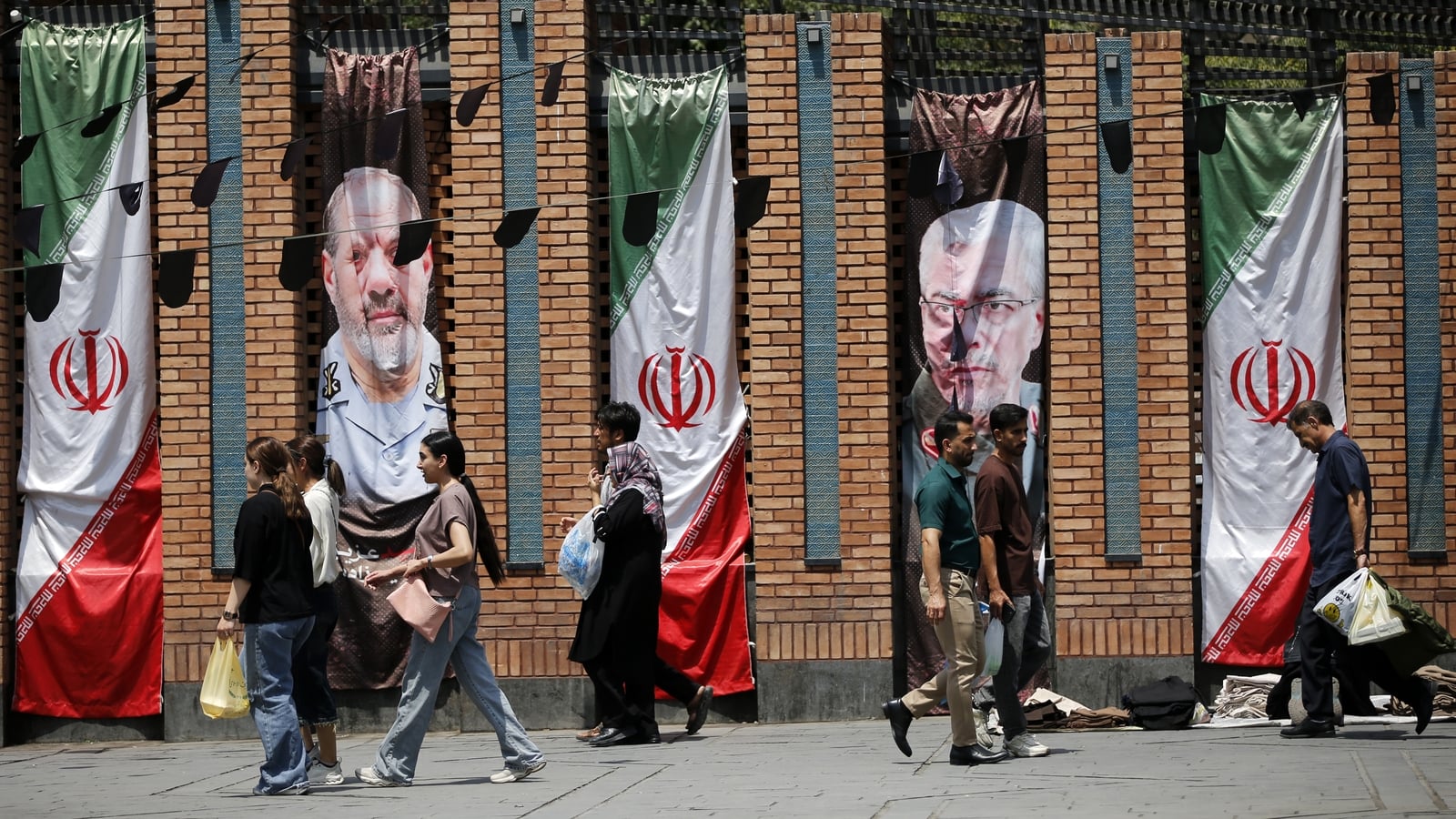 Iran warns countries against joining in US sanctions