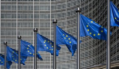 EU curbs on 'forever chemicals' in food packaging kick in