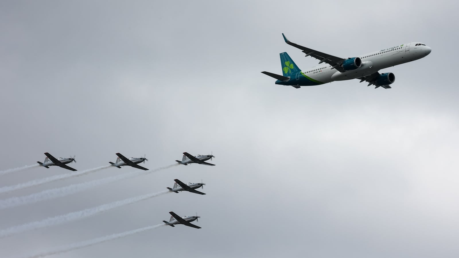 Thousands attend Bray Air Display in Wicklow