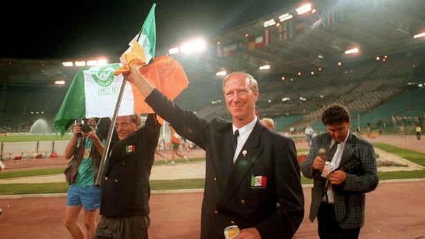 Rome , Italy - 30 June 1990; Republic of Ireland manager Jack Charlton waves to the supporters following his side's defeat in the FIFA World Cup 1990 Quarter-Final between Italy and Republic of Ireland at the Stadio Olimpico in Rome, Italy. (Photo By Ray McManus/Sportsfile via Getty Images)