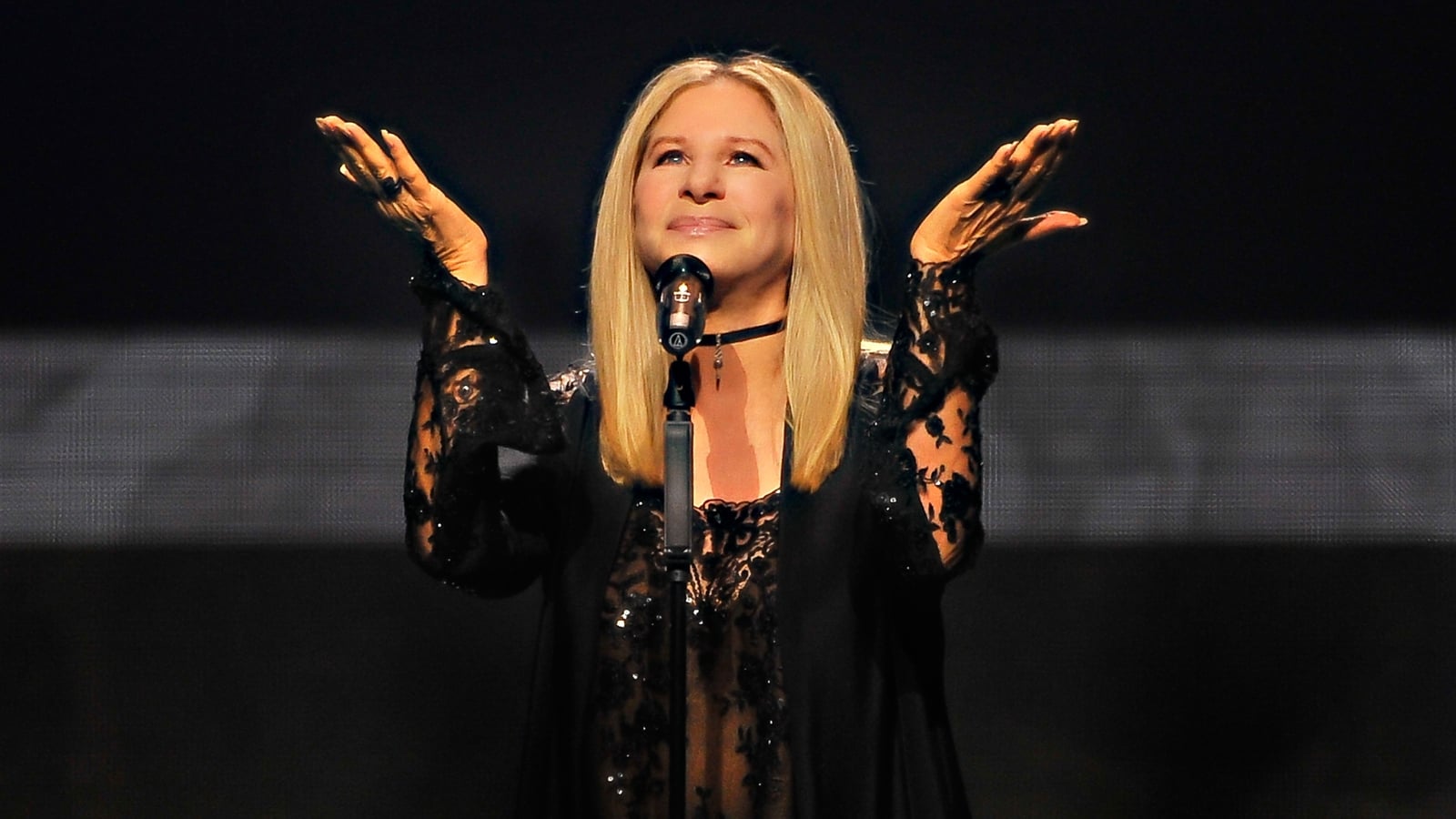 Barbra Streisand becomes children's author